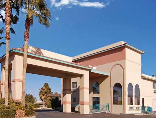 Econo Lodge Las Cruces University Area מראה חיצוני תמונה